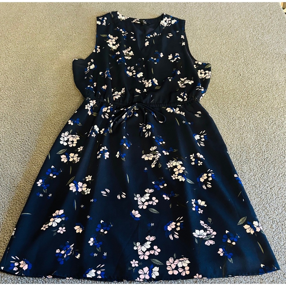 41 Hawthorn Blouse Womens Small Navy Blue Floral V-Neck Short Sleeve Top